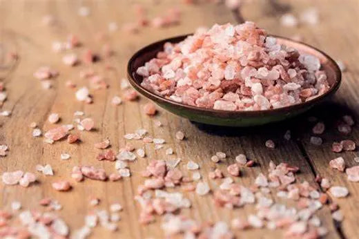 Exploring the Benefits and Mystique of Pink Salt: A Himalayan Treasur